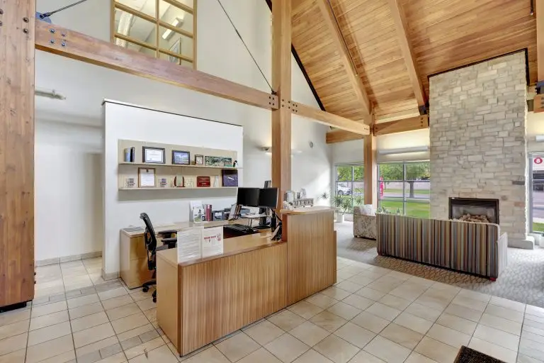 CeDAR Lobby, Admissions